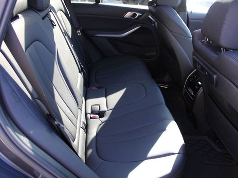 Used 2020 BMW X5 xDrive40i w/ Premium Package image 17
