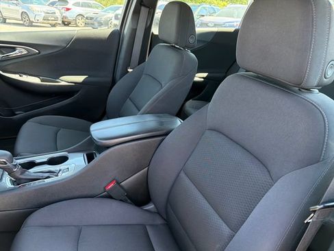 Used 2024 Chevrolet Malibu LT FWD image 20