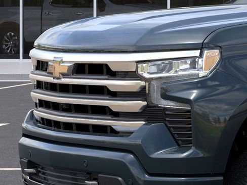 New 2026 Chevrolet Silverado 1500 High Country w/ High Country Premium Package AWD/4WD image 38