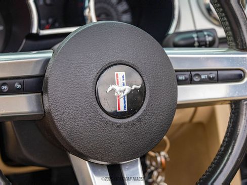 Used 2008 Ford Mustang GT image 41