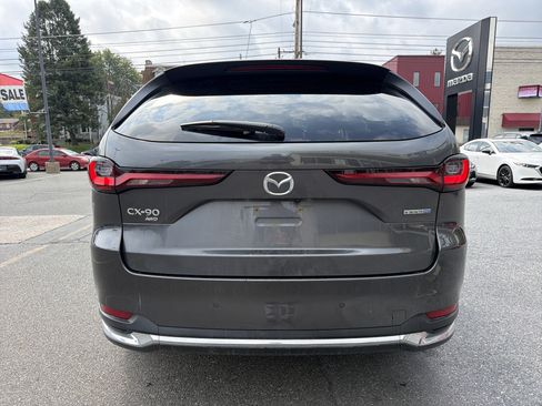 Used 2024 MAZDA CX-90 Plug-In Hybrid w/ Premium Pkg AWD/4WD image 6