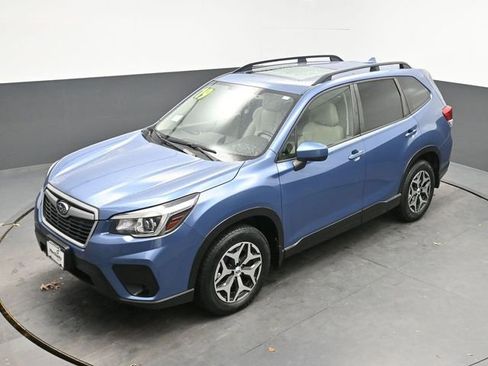 Used 2019 Subaru Forester Premium image 21