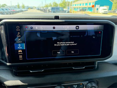 Used 2025 Jeep Wrangler Sport S image 22