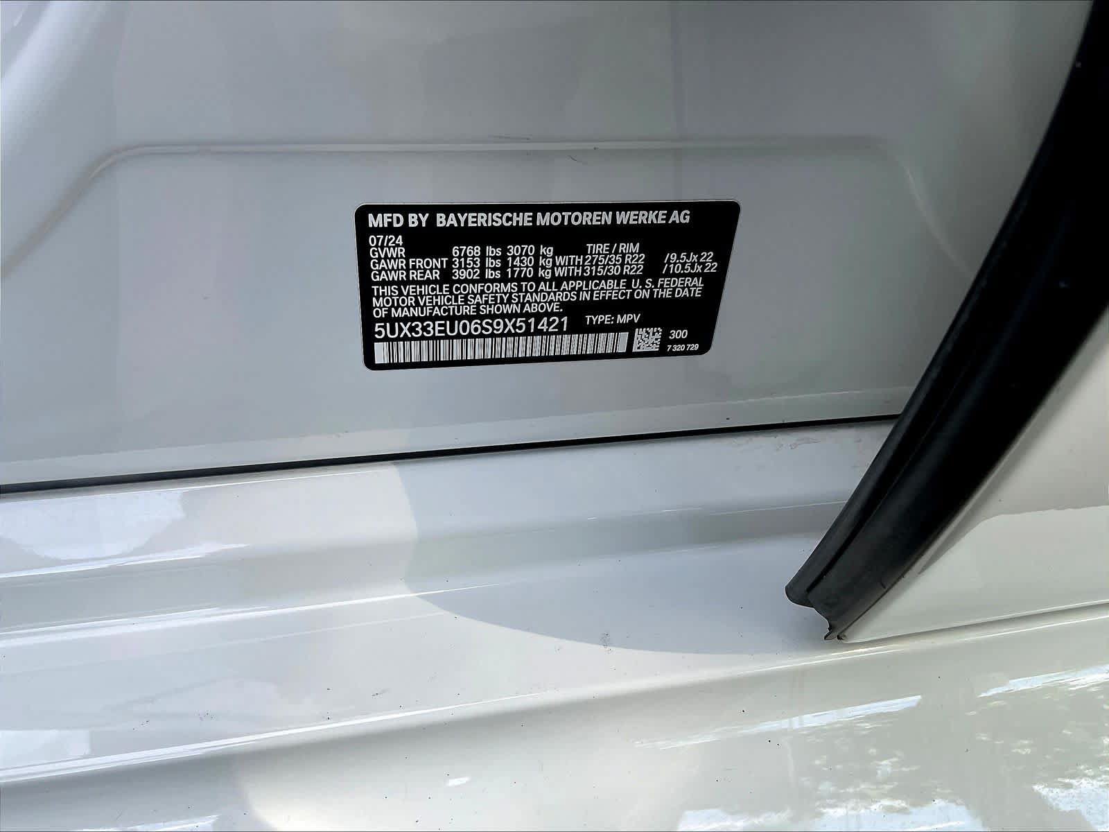 Used 2025 BMW X5 M60i AWD/4WD image 35