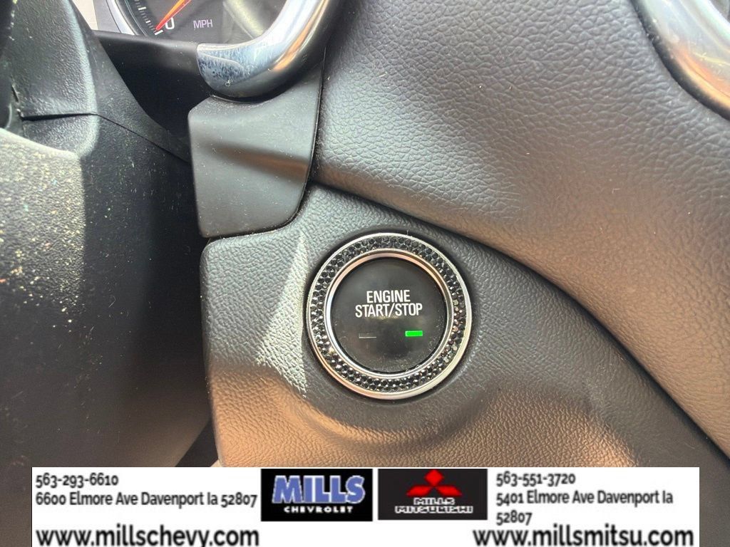 Used 2022 Chevrolet Equinox LT AWD/4WD image 19
