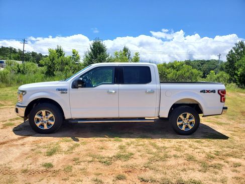 Used 2019 Ford F150 XLT w/ Equipment Group 302A Luxury AWD/4WD image 4