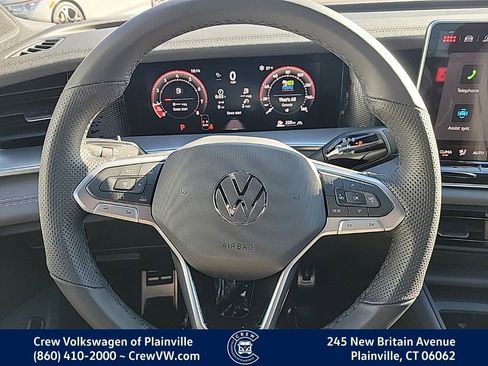 New 2026 Volkswagen Tiguan SE R-Line image 5