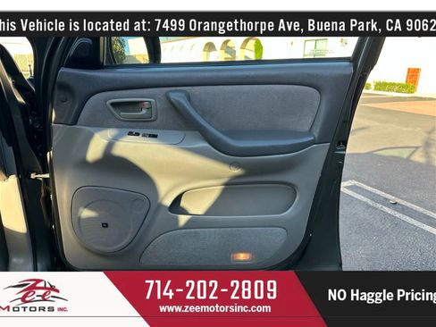 Used 2003 Toyota Sequoia SR5 image 55