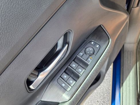 New 2026 Nissan Kicks SV w/ Charging Package FWD image 18