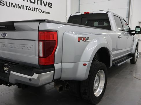 Used 2022 Ford F450 Lariat w/ Lariat Ultimate Package AWD/4WD image 4