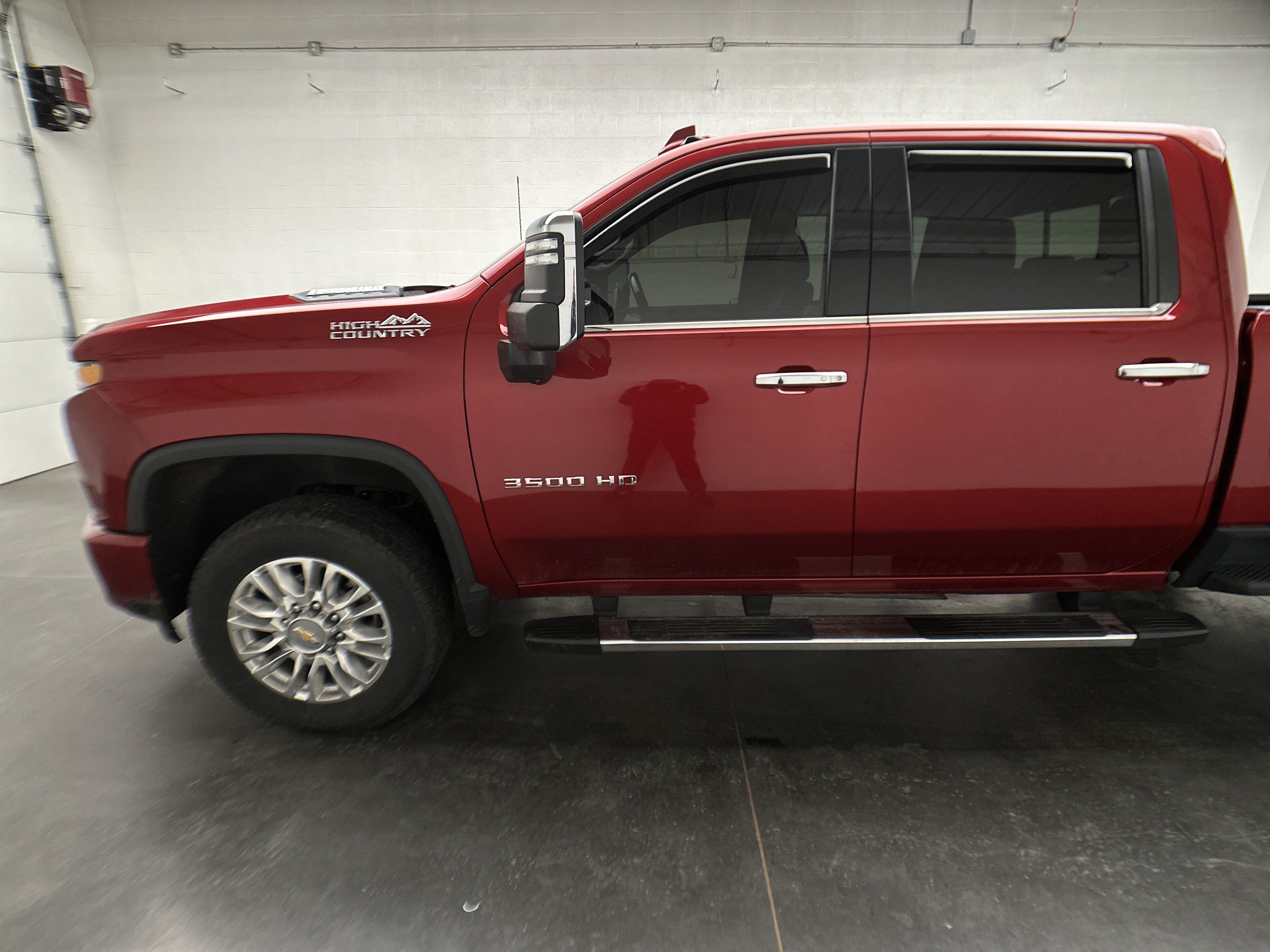 Used 2022 Chevrolet Silverado 3500 High Country AWD/4WD image 7
