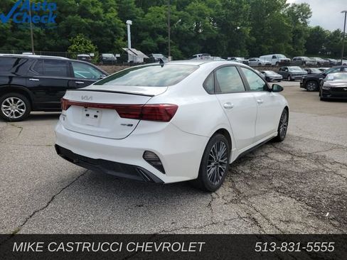 Used 2024 Kia Forte GT-Line w/ GT-Line Premium Package FWD image 5