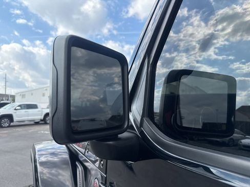 Used 2021 Jeep Wrangler Unlimited Rubicon w/ Uconnect 4C Nav & Sound Group image 21