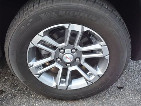 Used 2026 GMC Terrain Elevation w/ Elevation Premium Package AWD/4WD image 48