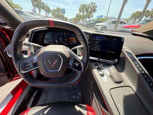 Used 2021 Chevrolet Corvette Stingray Premium Cpe w/ Z51 Performance Package RWD image 16
