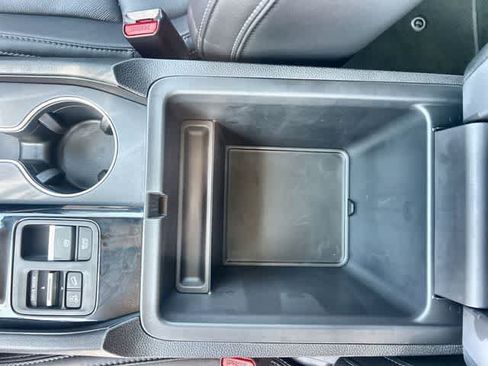 Used 2026 Honda Pilot Touring image 27