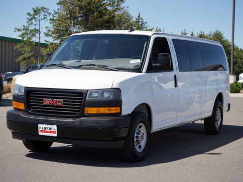 Used 2020 GMC Savana 3500 LS image 6