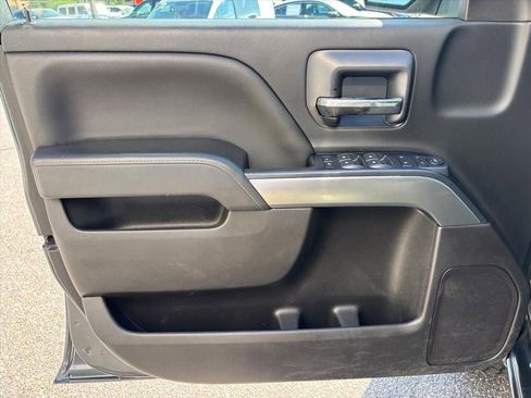 Used 2019 Chevrolet Silverado 1500 LT AWD/4WD image 8