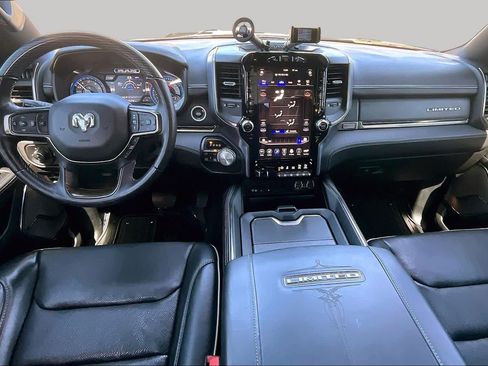 Used 2019 RAM 1500 Limited AWD/4WD image 15