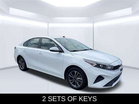 Used 2024 Kia Forte LXS FWD image 8