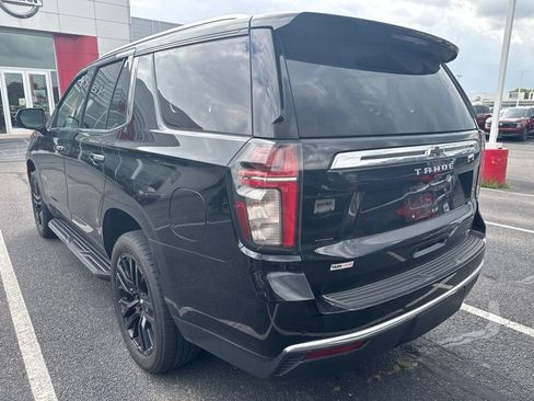 Used 2021 Chevrolet Tahoe LT w/ LT Signature Package AWD/4WD image 4