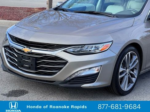 Used 2024 Chevrolet Malibu LT image 36