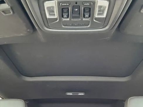 Used 2021 GMC Sierra 1500 AT4 w/ AT4 Premium Package image 19