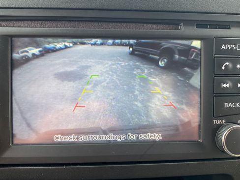 Used 2019 Nissan NV 3500 SL RWD image 14