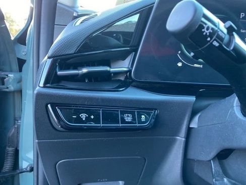 Used 2023 Kia Niro EX Touring image 28