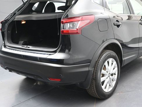 Used 2020 Nissan Rogue Sport S w/ Appearance Package AWD/4WD image 12