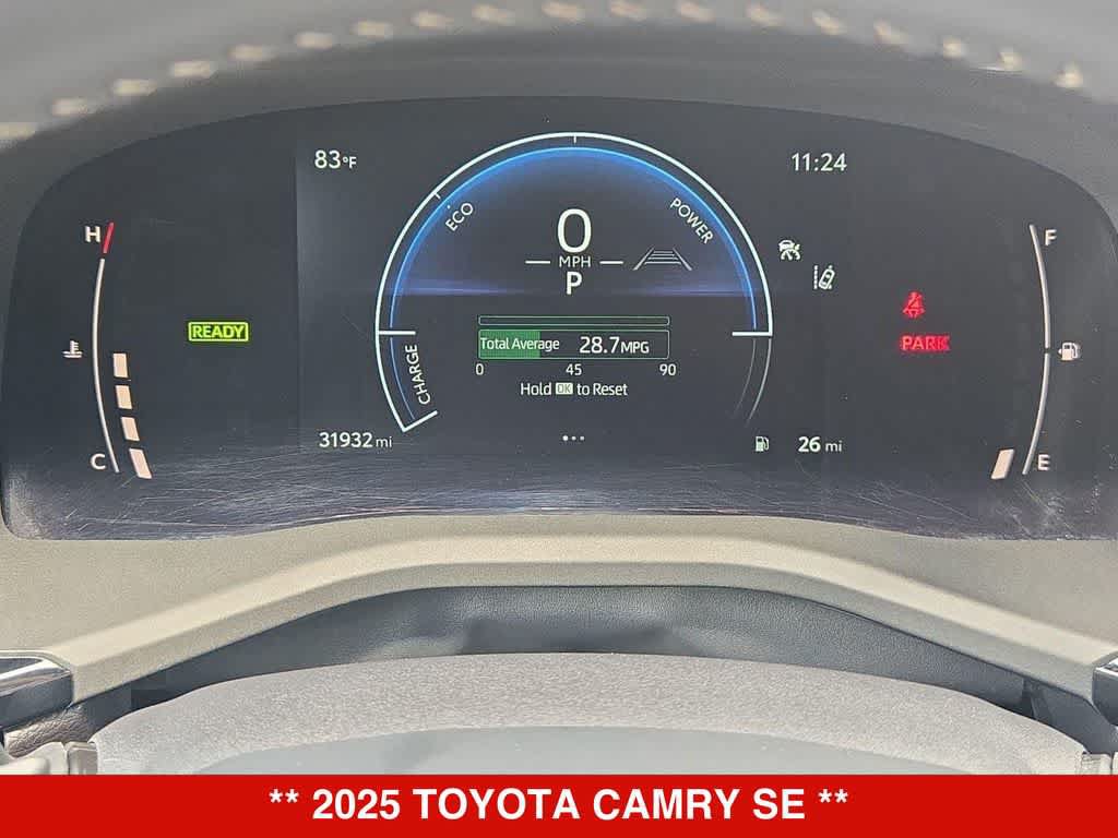 Used 2025 Toyota Camry SE FWD image 32