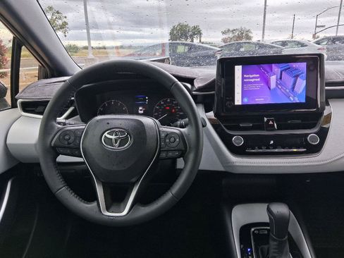 Certified 2024 Toyota Corolla SE FWD image 27