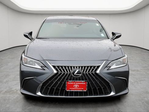 Used 2023 Lexus ES 350 w/ Premium Package FWD image 7