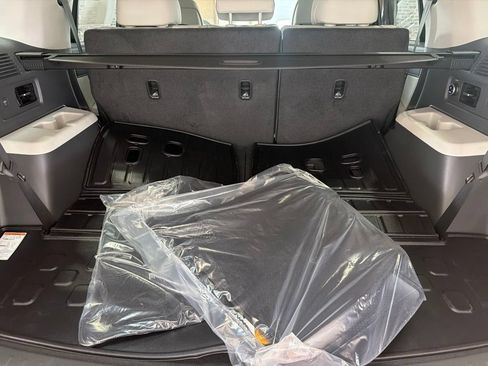 New 2027 Hyundai Santa Fe SEL FWD image 9