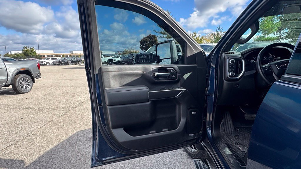 Used 2022 GMC Sierra 2500 AT4 w/ AT4 Preferred Package AWD/4WD image 20