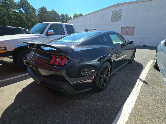 Used 2025 Ford Mustang Dark Horse RWD image 6
