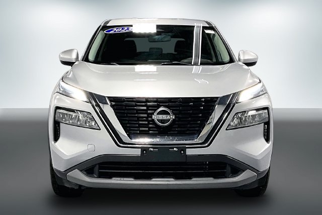 Used 2023 Nissan Rogue SV AWD/4WD image 2