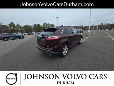 Used 2020 Ford Edge SEL w/ Cold Weather Package image 5