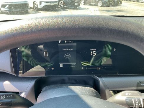 Used 2025 Kia K4 FWD image 36