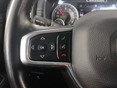 Used 2022 RAM 1500 Laramie AWD/4WD image 16