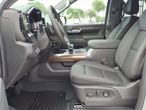 New 2026 Chevrolet Silverado 1500 LT w/ Texas Edition Plus RWD image 16