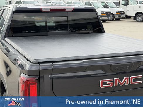 Used 2025 GMC Sierra 1500 SLT w/ SLT Premium Plus Package image 5