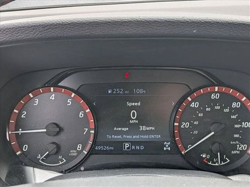 Used 2022 Nissan Frontier PRO-4X w/ Off-Road Protection Package AWD/4WD image 9