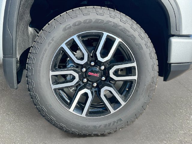 New 2026 GMC Sierra 1500 AT4 w/ AT4 Premium Package AWD/4WD image 19