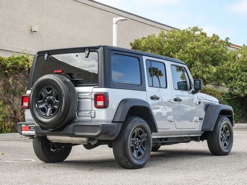 Used 2023 Jeep Wrangler Unlimited Sport AWD/4WD image 9