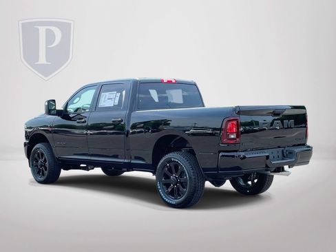 New 2026 RAM 2500 Big Horn AWD/4WD image 6