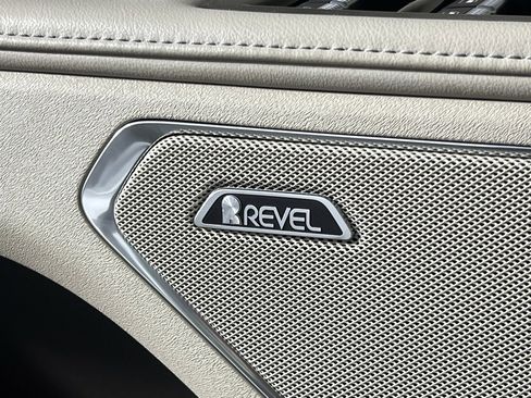 Used 2024 Lincoln Nautilus Reserve w/ Equipment Group 202A image 20