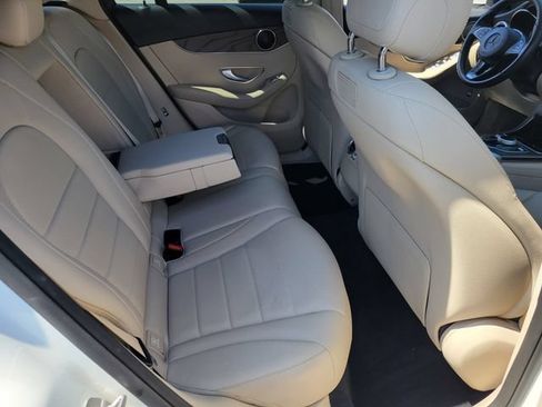 Used 2018 Mercedes-Benz GLC 300 image 21