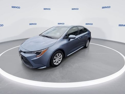 Used 2023 Toyota Corolla LE image 4