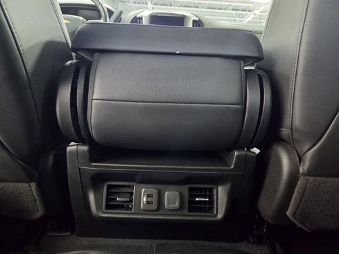 Used 2020 Chevrolet Silverado 3500 LT w/ All Star Edition AWD/4WD image 22